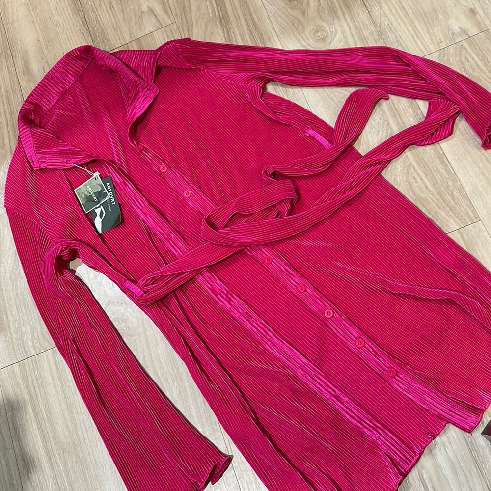 NWT Size small button down dress